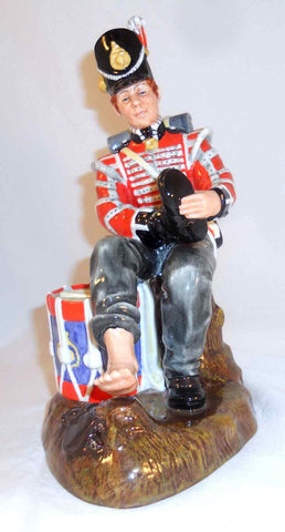 English Royal Doulton Bone China Figurine British Soldier Drummer Boy NH2679