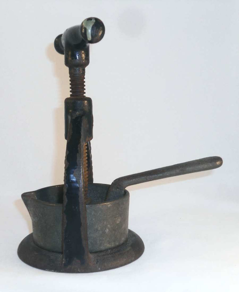 Antique Cast Iron Columbia Meat Juice Press Landers, Frary & Clark New