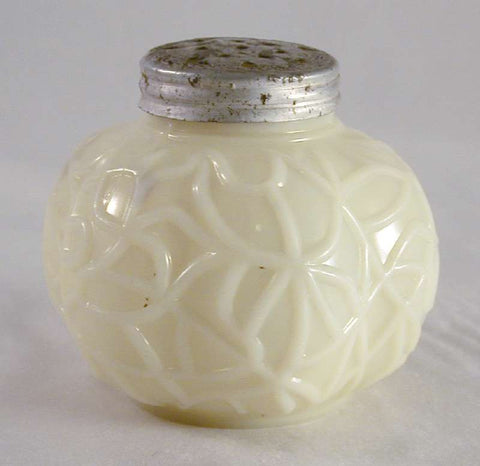 Yellow Glass Shaker Spider Web Dithridge