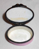 Antique Battersea England Enameled Moto Oval Box "Remember Me When This You See"
