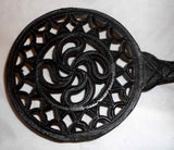 Antique Large Heavy Cast Iron Trivet Pinwheel Design 1 1/2" Legs and Long Handle