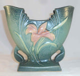 Beautiful Mid 1940s Roseville Pottery Green Zephyr Lily Fan Shaped Vase 205-6"