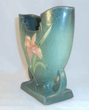 Beautiful Mid 1940s Roseville Pottery Green Zephyr Lily Fan Shaped Vase 205-6"