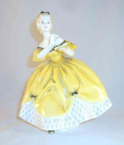 English Royal Doulton Figurine Woman Yellow Ballroom Dress The Last Wa – Giamer Antiques and Collectibles English Royal Doulton Figurine Woman Yellow Ballroom Dress The Last Wa – Giamer Antiques and Collectibles